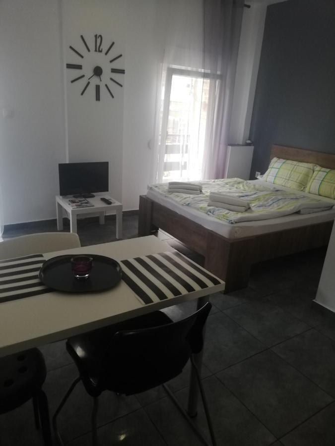 Apartment By The Sea,Neoi Epivates Beach, Thessaloniki Neo Epivates Exterior photo
